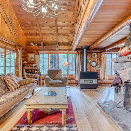 Zoe'S Log Cabin Welches Εξωτερικό φωτογραφία