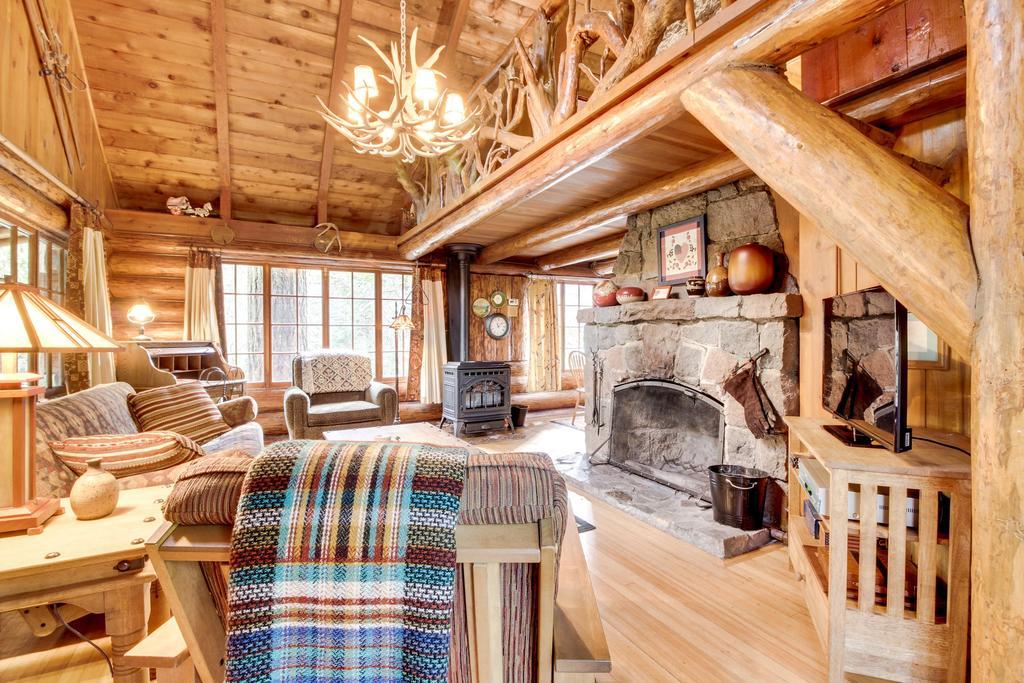 Zoe'S Log Cabin Welches Εξωτερικό φωτογραφία