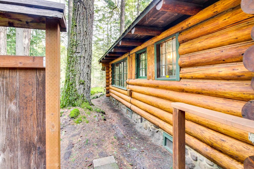 Zoe'S Log Cabin Welches Εξωτερικό φωτογραφία
