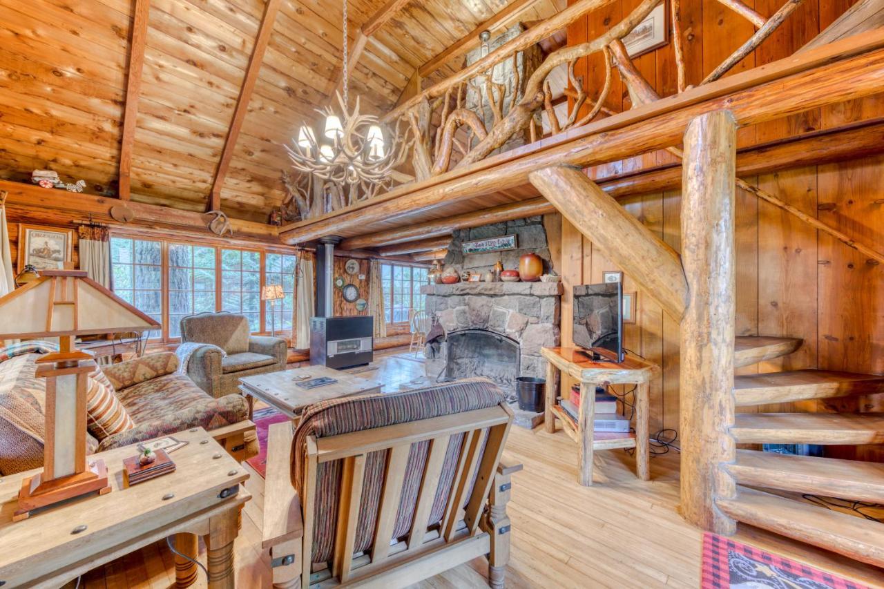 Zoe'S Log Cabin Welches Εξωτερικό φωτογραφία